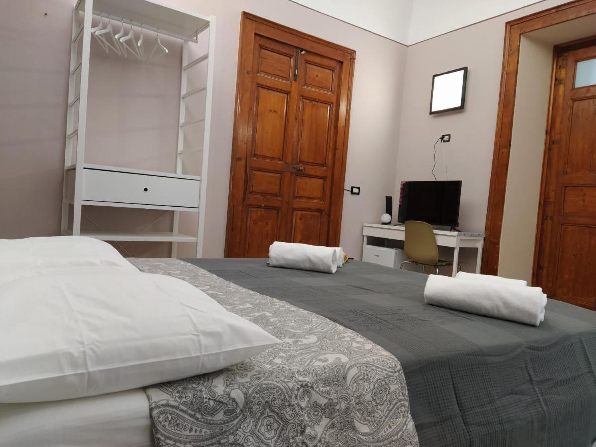 Le Nereidi B&B Acireale Centro מראה חיצוני תמונה